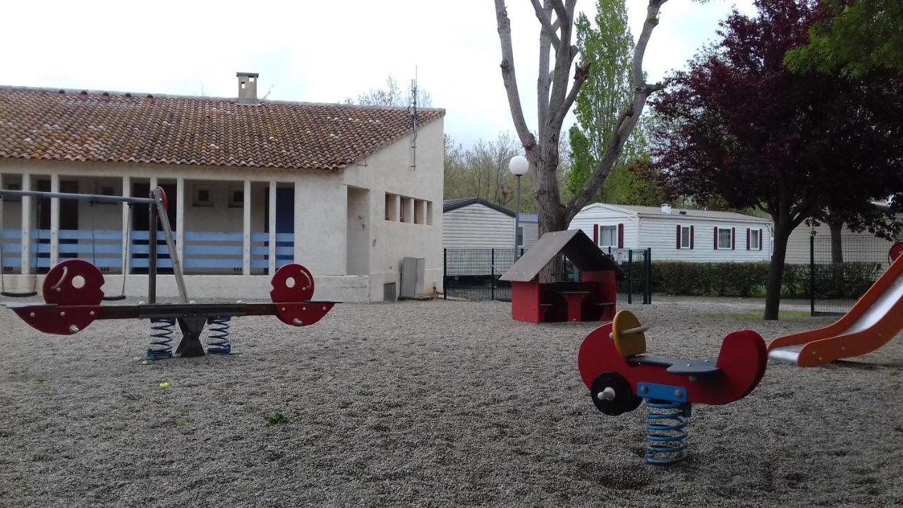 Hotel La Carabasse Vias Zewnętrze zdjęcie
