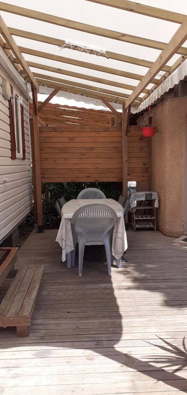 Hotel La Carabasse Vias Zewnętrze zdjęcie